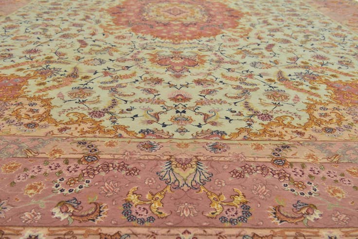 Detail image of 9' 10 x 13' Hand Knotted Tabriz Persian Rug