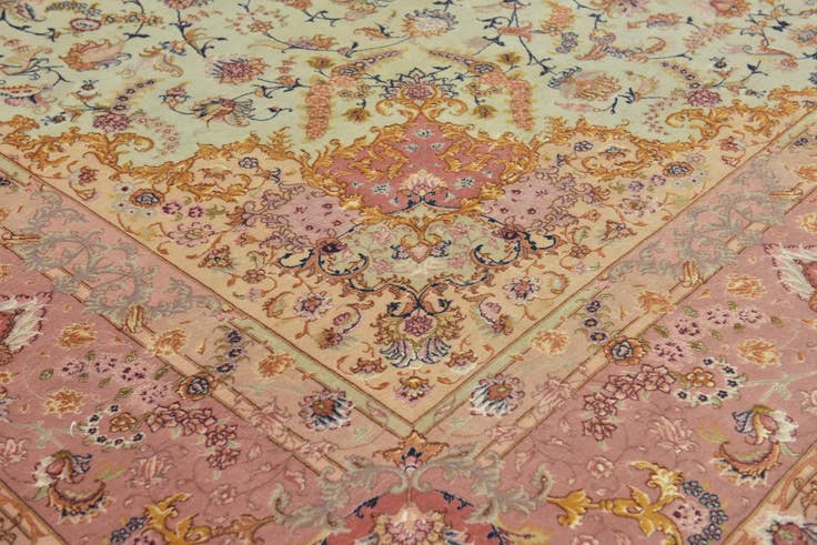 Detail image of 9' 10 x 13' Hand Knotted Tabriz Persian Rug