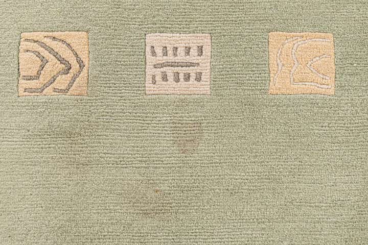 5' 9 x 7' 9 Hand Knotted Tibet Wool Rug