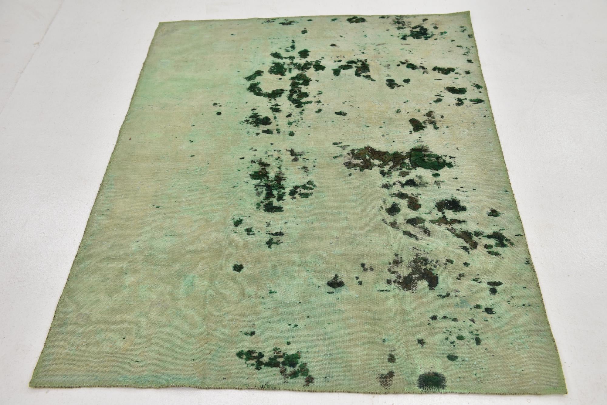4' x 5' Hand Knotted Ultra Vintage Persian Wool Rug