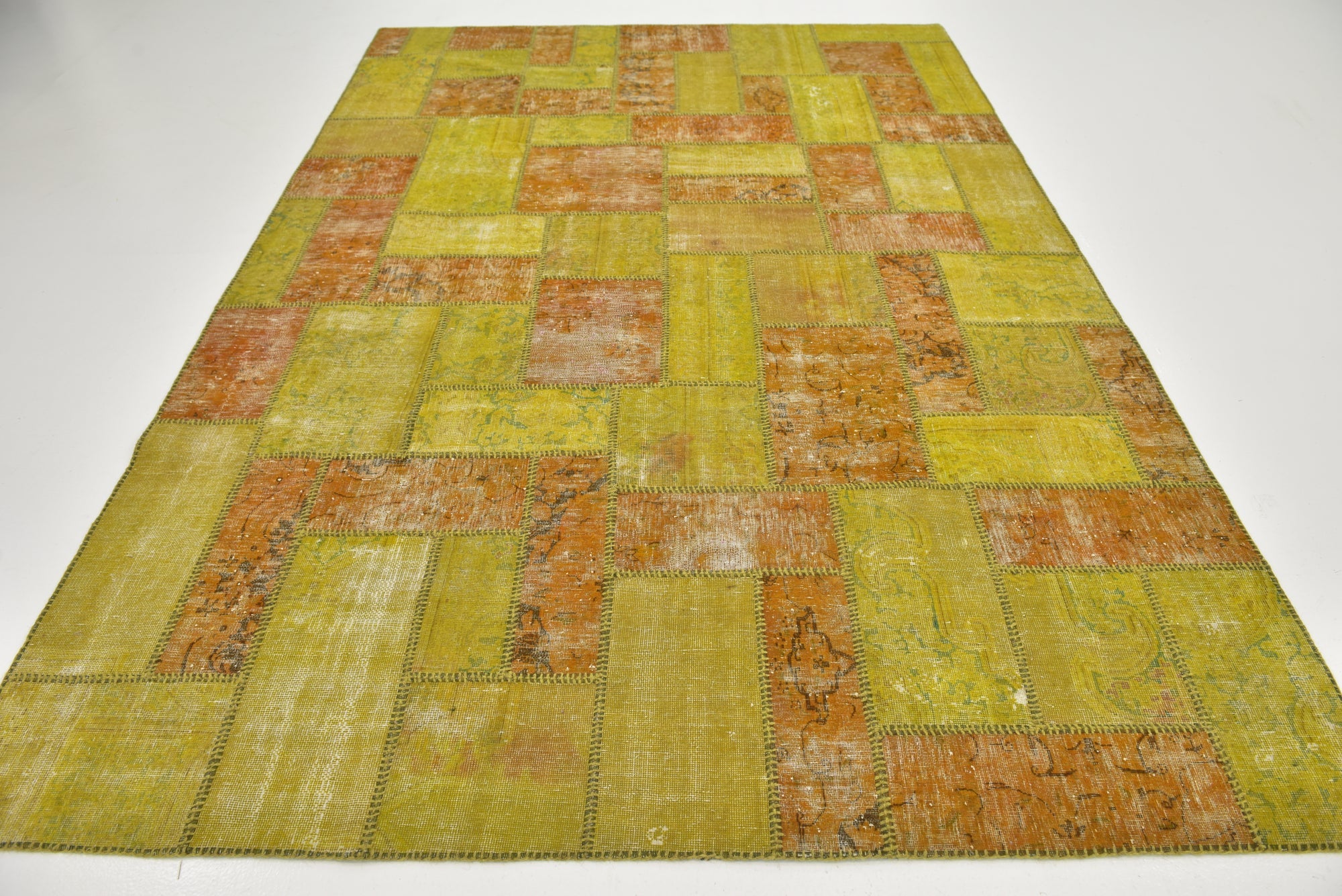 6' 10 x 10' Hand Knotted Ultra Vintage Persian Wool Rug