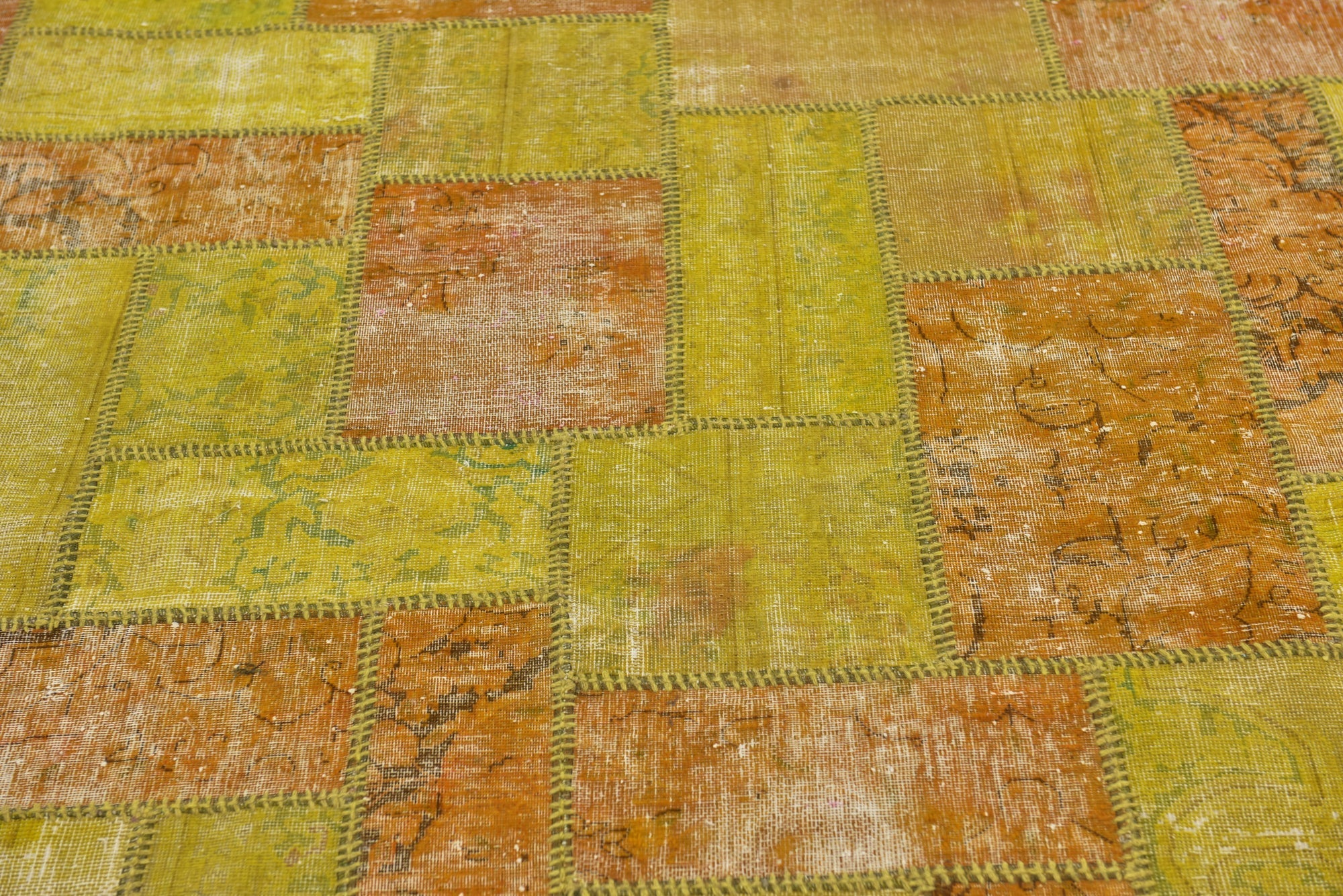6' 10 x 10' Hand Knotted Ultra Vintage Persian Wool Rug