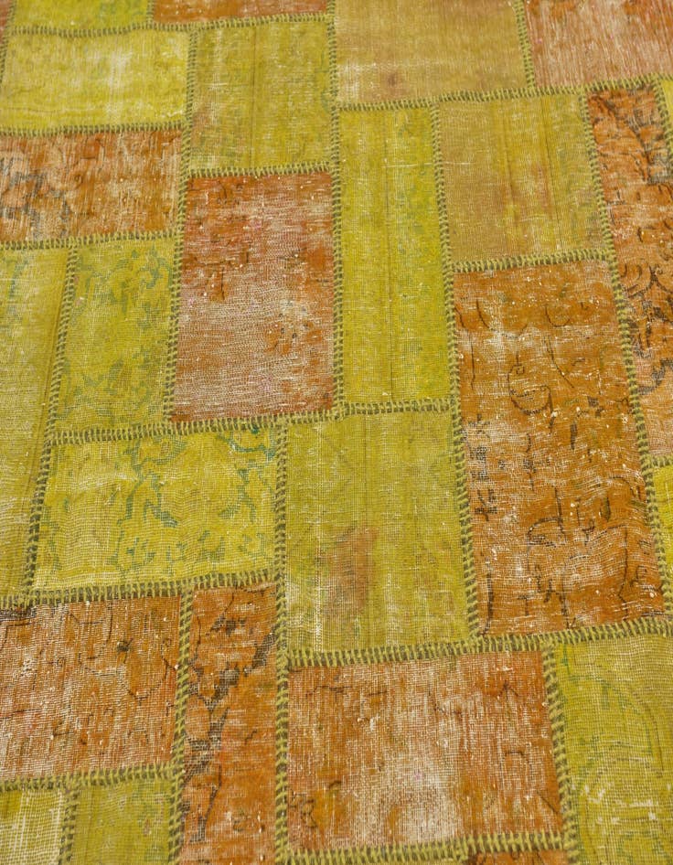 Detail image of 6' 10 x 10'  Hand Knotted Ultra Vintage Persian Wool Rug