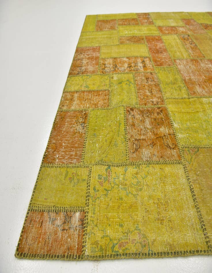 Detail image of 6' 10 x 10'  Hand Knotted Ultra Vintage Persian Wool Rug