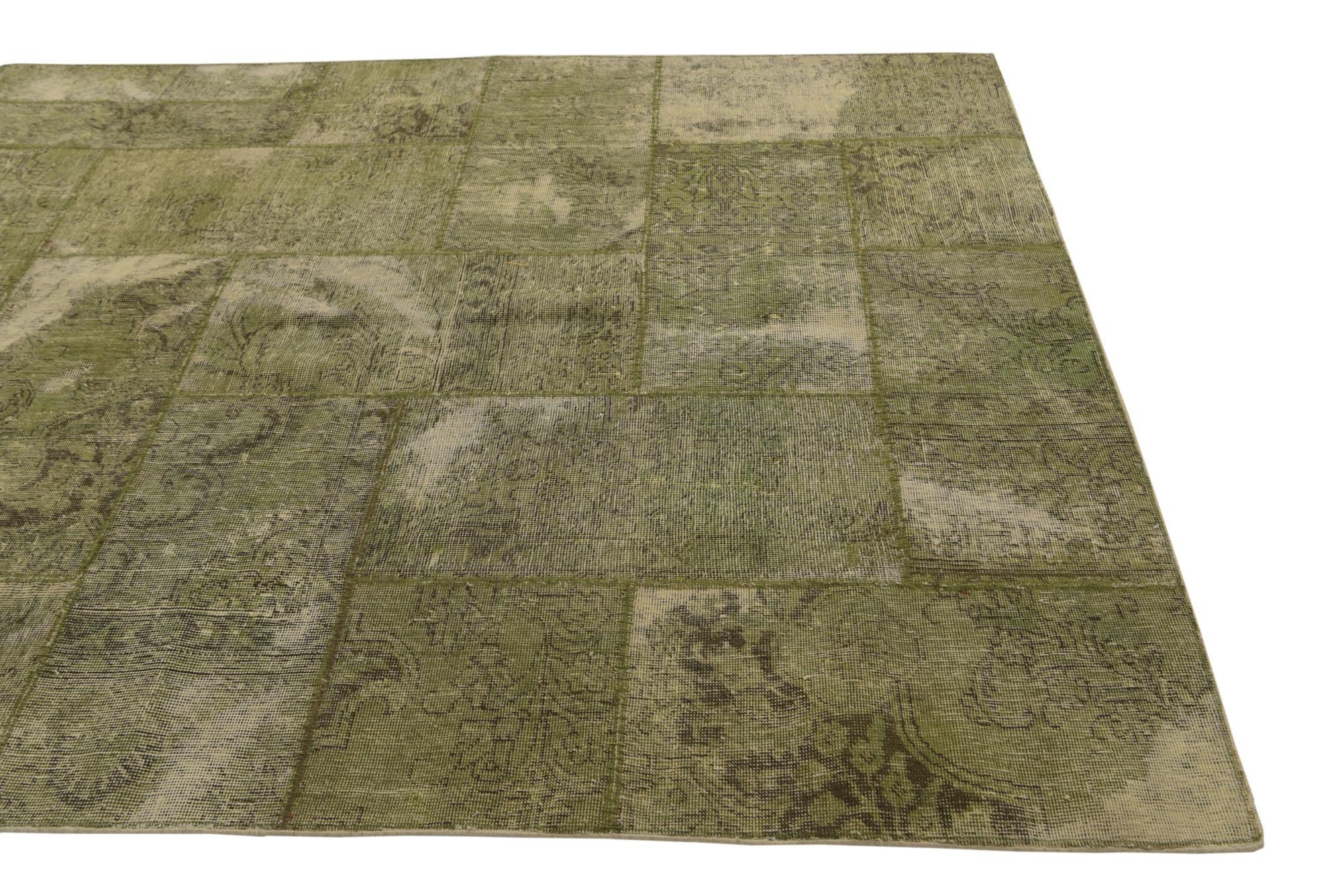 5' 9 x 8' Hand Knotted Ultra Vintage Persian Wool Rug
