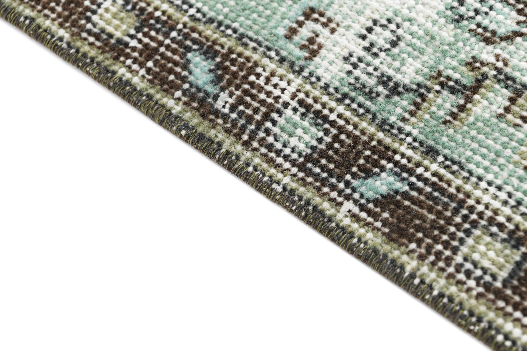 5' 10 x 9' 10 Ultra Vintage Wool Rug