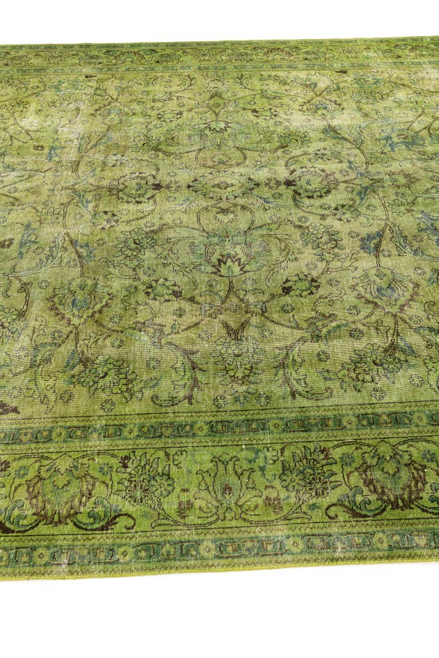 Detail image of 9' 9 x 13' Hand Knotted Ultra Vintage Wool Rug