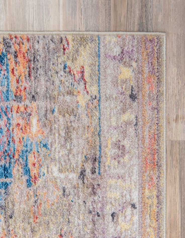 Detail image of 8' x 10' Vega Rug