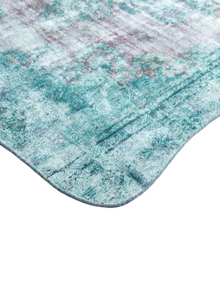 Detail image of 9' 1 x 12' 6 Vintage Royal Wool Rug