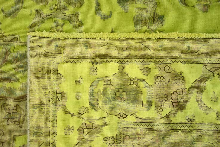 Detail image of 7' 11 x 10' 11 Hand Knotted Vintage Royal Persian Wool Rug
