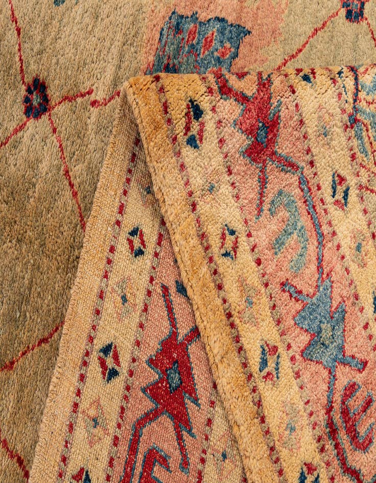 Detail image of 5' 1 x 7' 8  Hand Knotted Ziegler Wool Rug