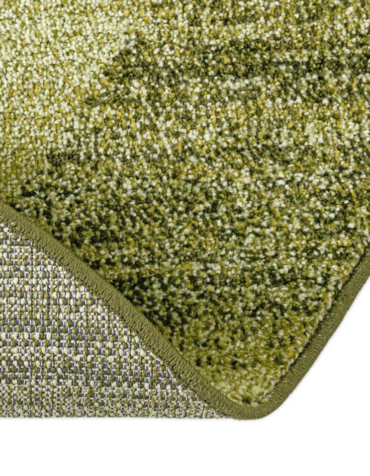 Detail image of 7' 10 x 7' 10 Angelica Round Rug