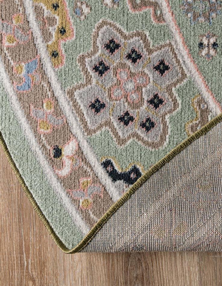 Detail image of 7' 10 x 7' 10 Kamala Washable Round Rug