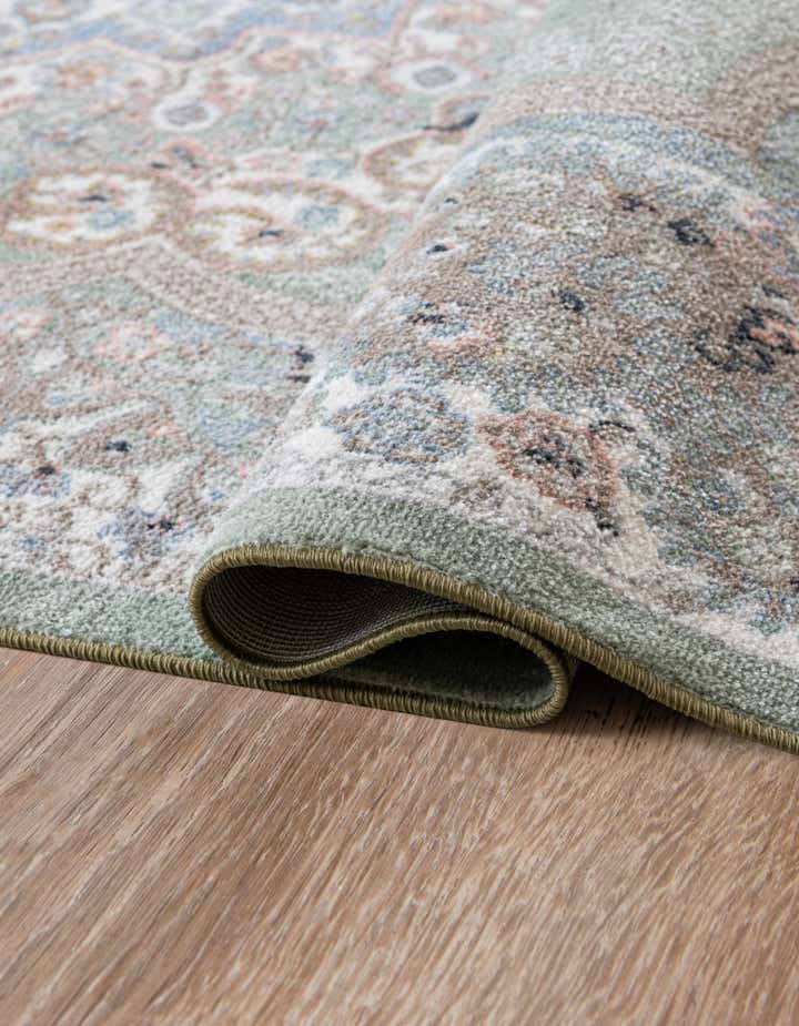 5' 3 x 5' 3 Kamala Washable Round Rug