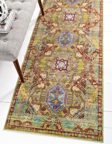 2' 7 x 9' 10 Alexis Runner Rug