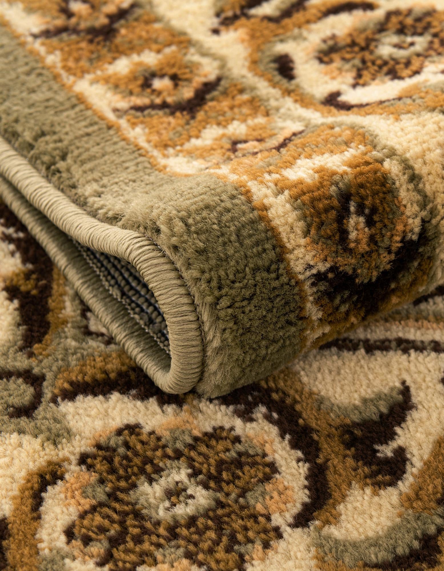 2' 7 x 10' Chateau Runner Rug