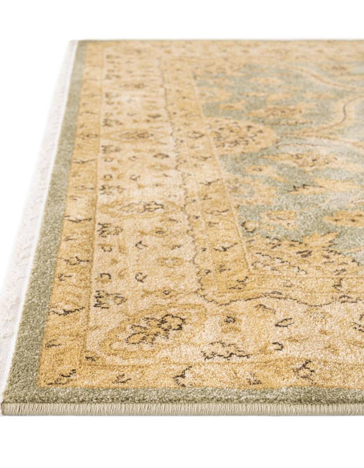 Detail image of 2' 7 x 10' Chelsea Runner Rug