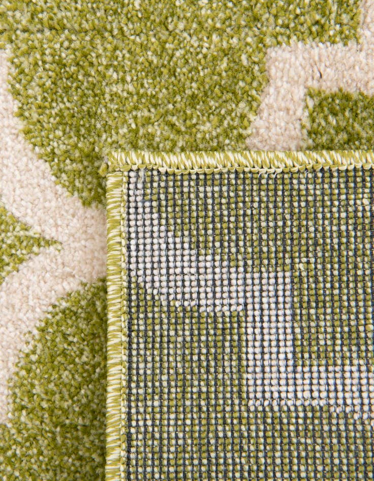 Detail image of 2' 7 x 13' Lattice Runner Rug