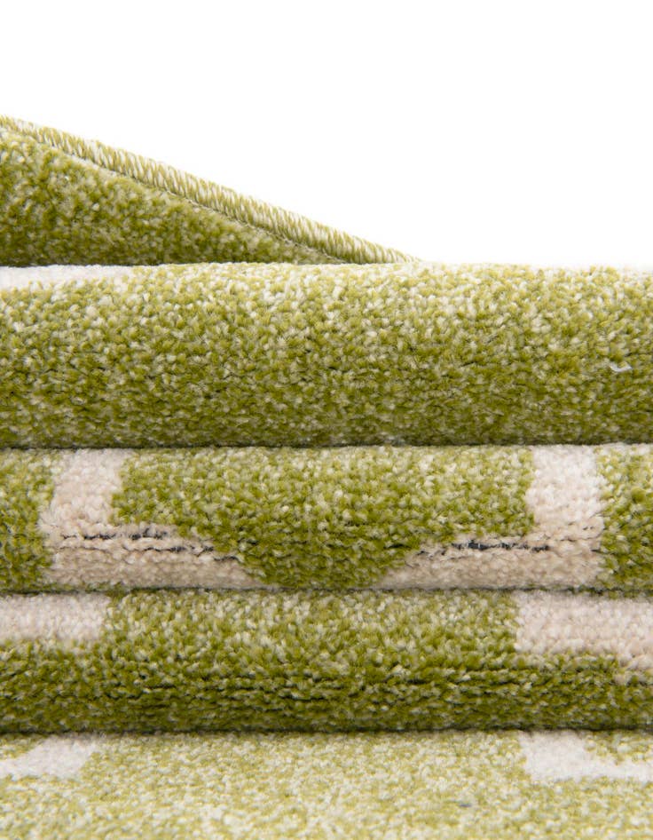 Detail image of 2' 7 x 19' 8 Lattice Runner Rug