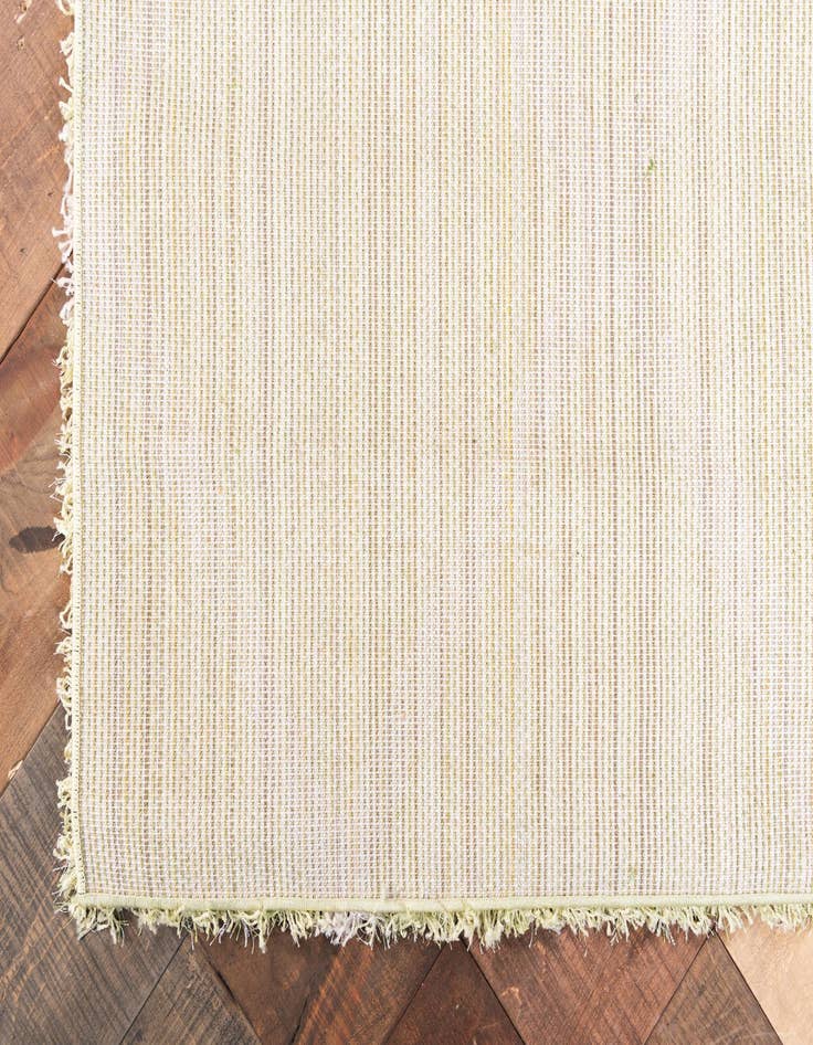 Detail image of 2' 7 x 10' Luxe Trellis Shag Runner Rug