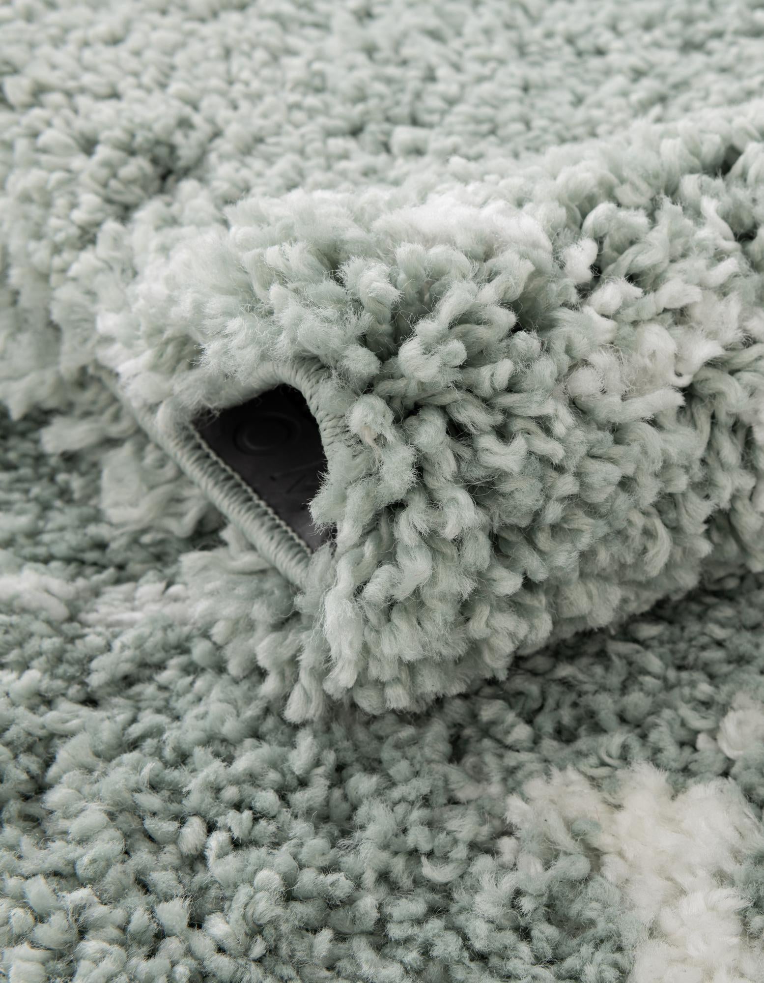 2' 7 x 6' Marrakesh Shag Runner Rug