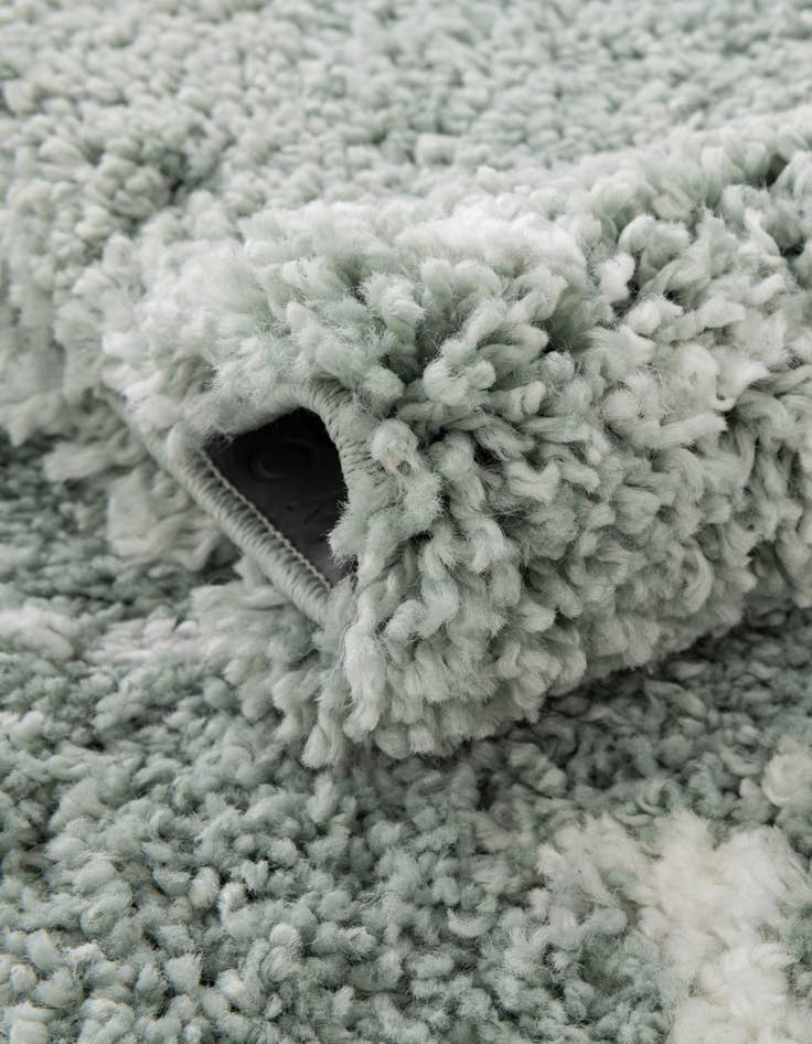 Detail image of 2' 7 x 6' Moroccan Shag Runner Rug