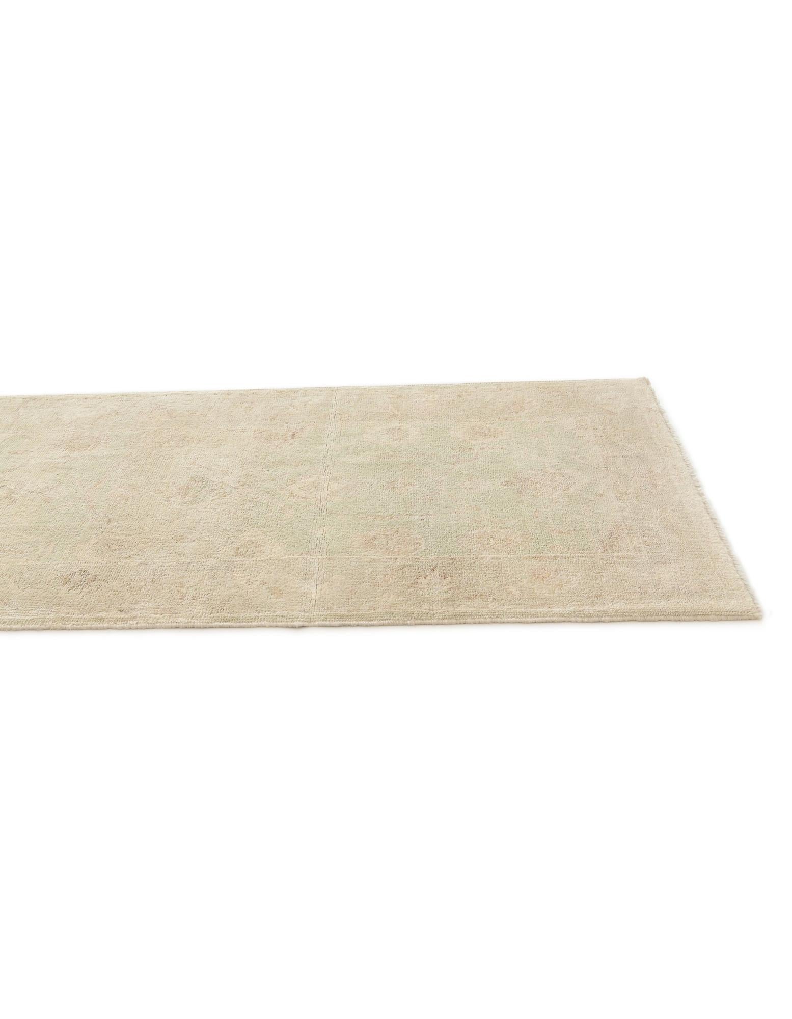 2' 10 x 9' 9 Hand Knotted Oushak Wool Runner Rug
