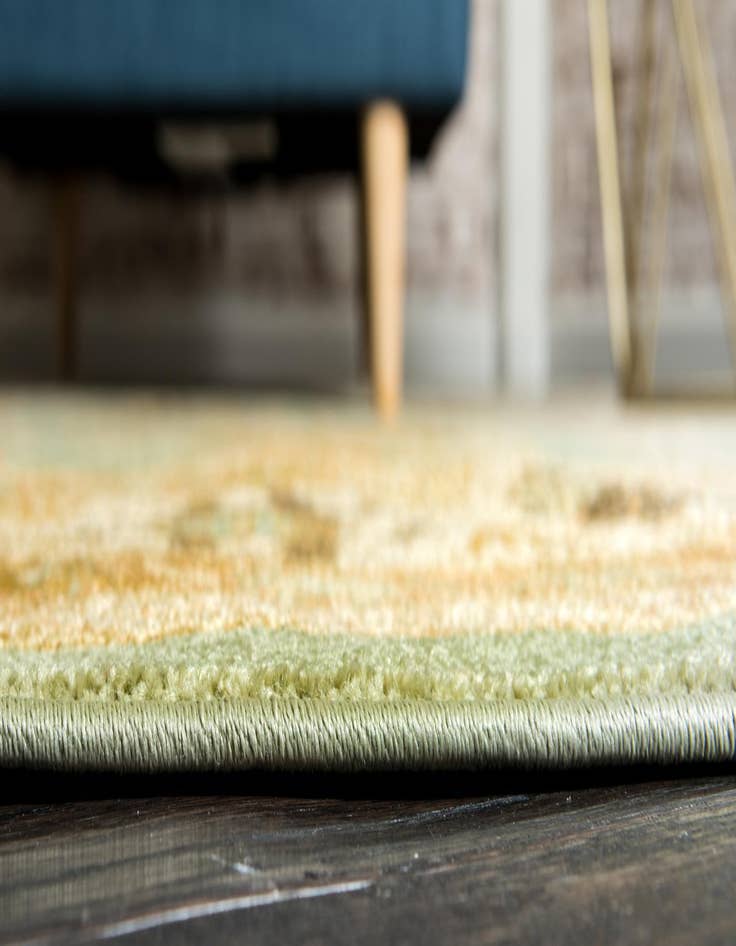 Detail image of 2' x 6' Serapi Runner Rug