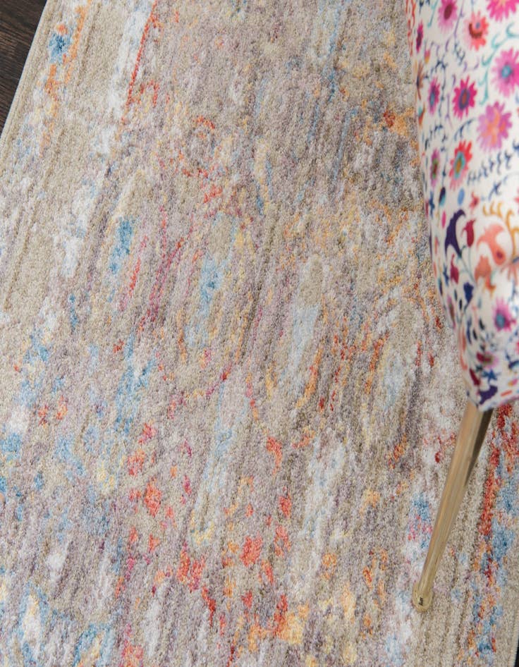 Detail image of 2' 7 x 8' 2 Williamsburg Runner Rug