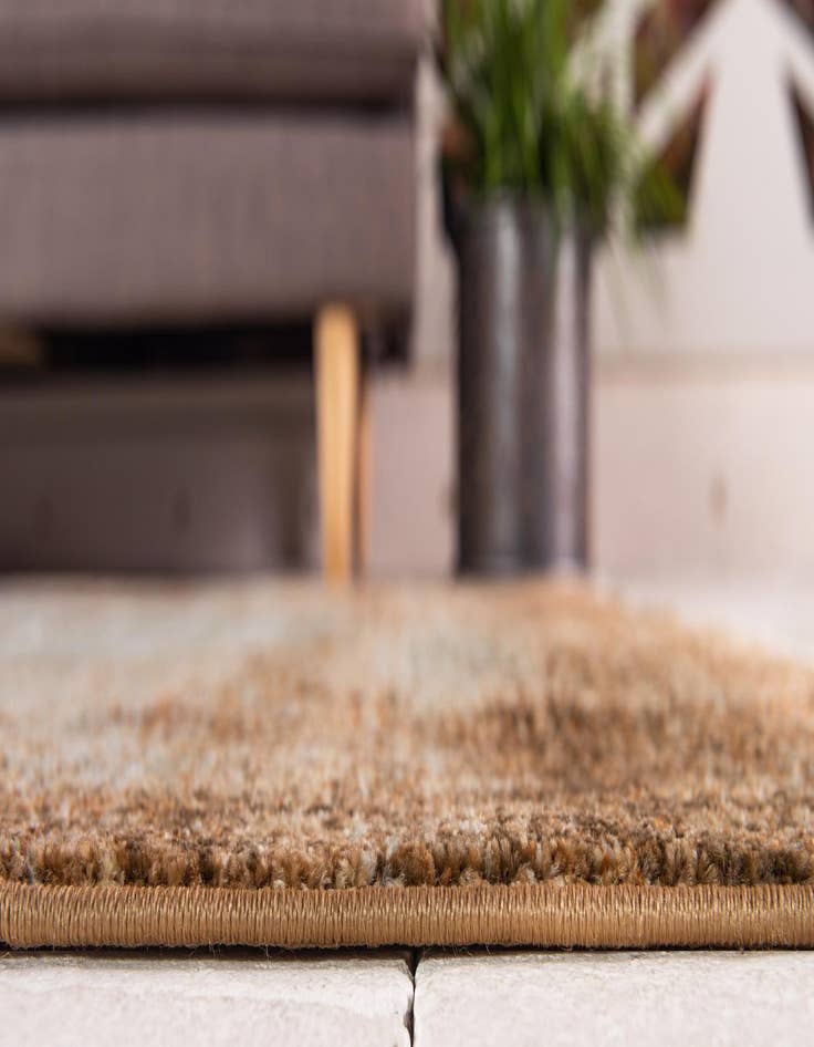 Detail image of 4' 5 x 4' 5 Charlestown Square Rug