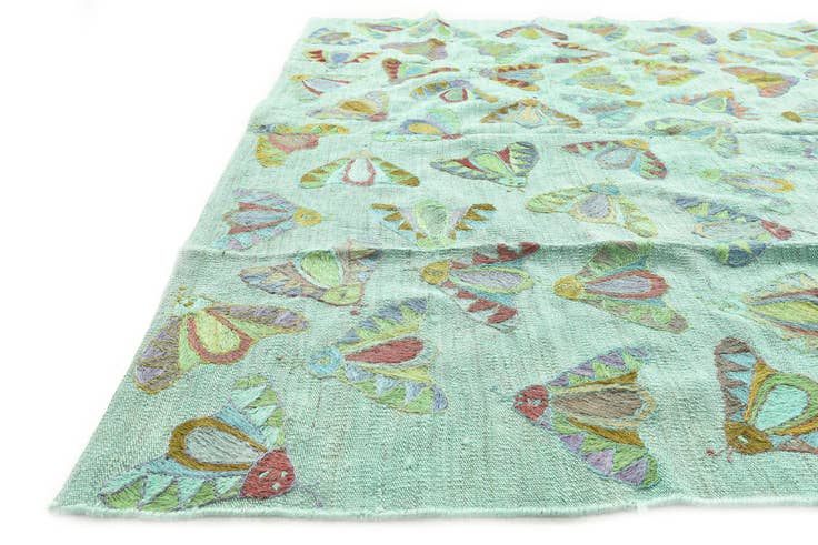 Detail image of 5' 7 x 6' 10 Hand Woven Kilim Suzani Wool Square Rug