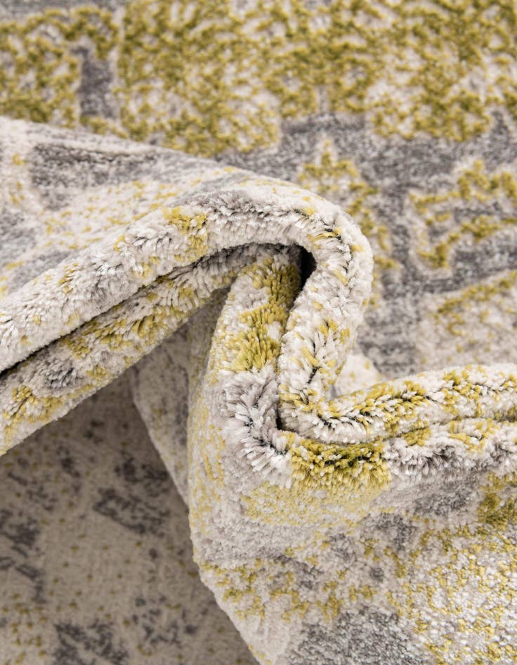 Detail image of 8' x 8' Modern Classical Square Rug