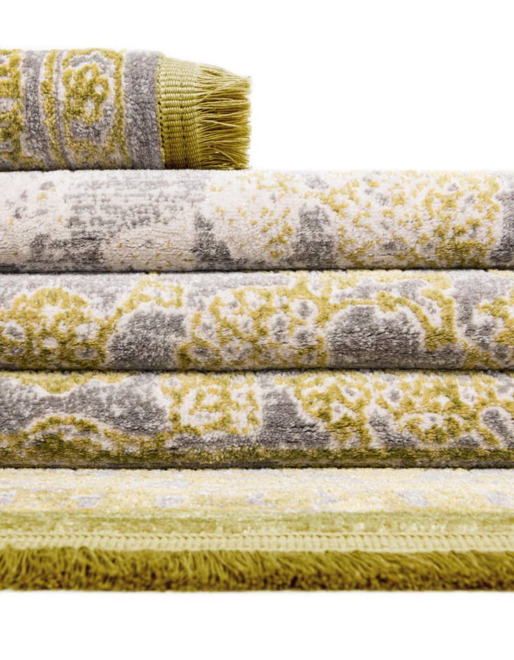 Detail image of 8' x 8' Modern Classical Square Rug