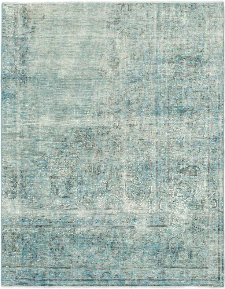 Detail image of 4' x 4' 10 Hand Knotted Ultra Vintage Persian Wool Square Rug