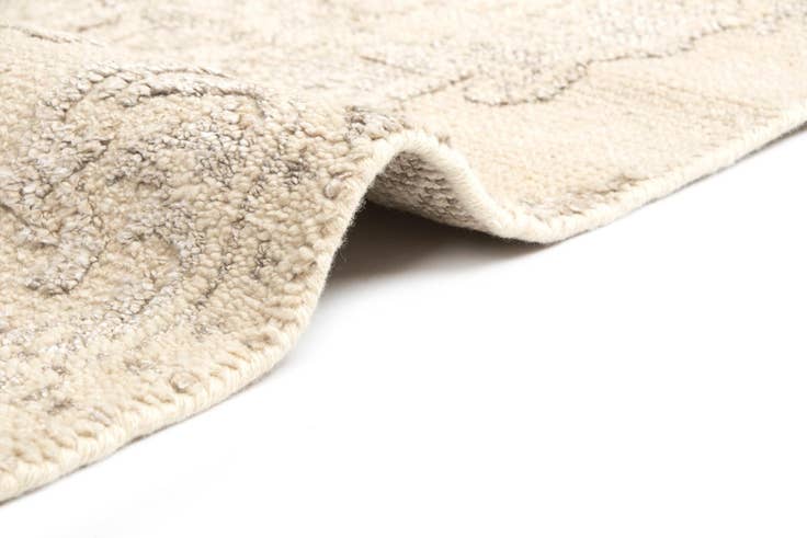 Detail image of 8' x 9' 9 Vintage Royal Rug