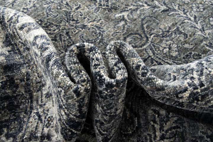 8' 9 x 12' 4 Ziegler Wool Rug