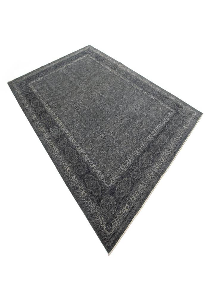 Detail image of  8' 9 x 12' 4 Ziegler Wool Rug