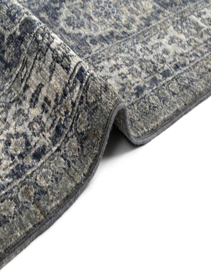 Detail image of  8' 9 x 12' 4 Ziegler Wool Rug