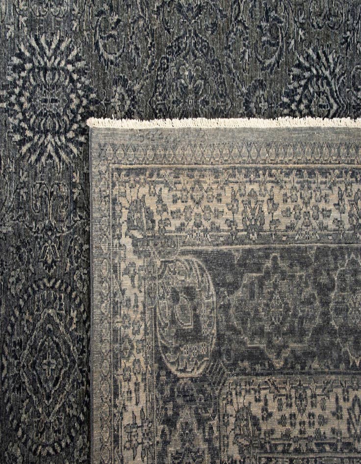 Detail image of  8' 9 x 12' 4 Ziegler Wool Rug