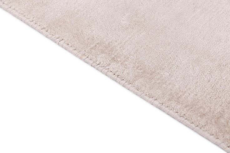 Detail image of 8' 2 x 9' 10 Hand Knotted Darya Wool Rug
