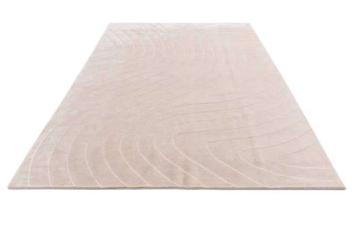 Detail image of 6' 8 x 9' 8 Hand Knotted Darya Wool Rug