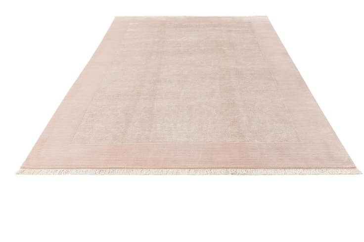 Detail image of 6' 5 x 9' 10 Hand Knotted Darya Wool Rug