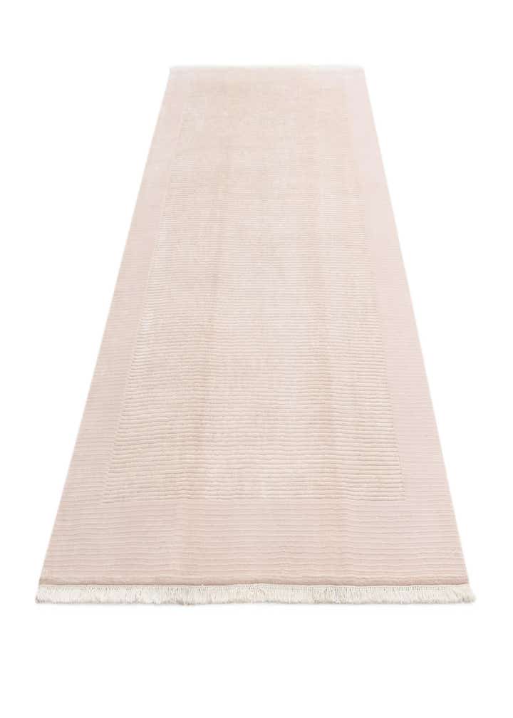 6' 6 x 9' 8 Hand Knotted Darya Wool Rug