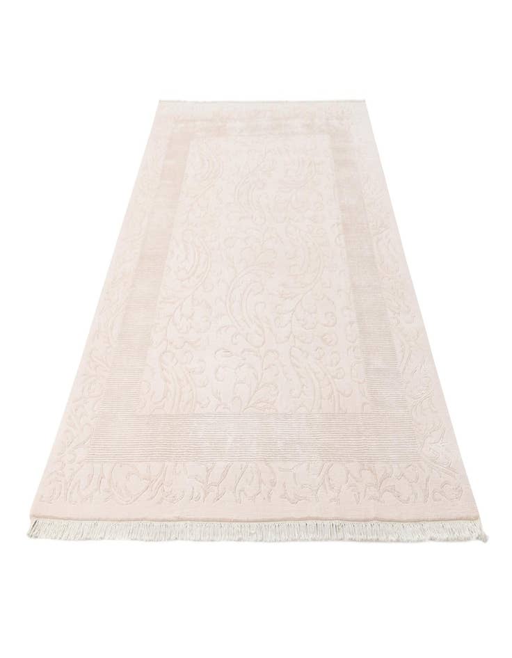 Detail image of 6' 11 x 9' 6 Hand Knotted Darya Wool Rug