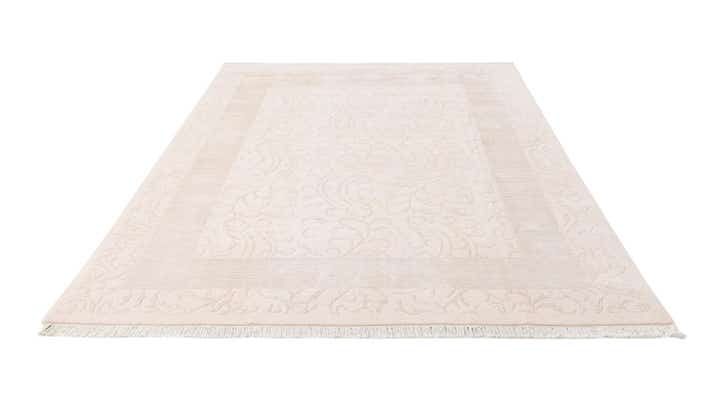 6' 11 x 9' 6 Hand Knotted Darya Wool Rug