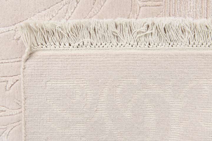 6' 11 x 9' 6 Hand Knotted Darya Wool Rug