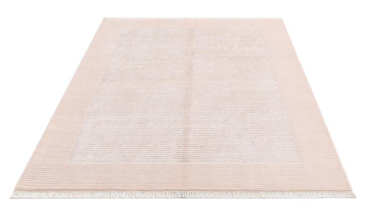 Detail image of 4' 11 x 6' 9 Hand Knotted Darya Wool Rug