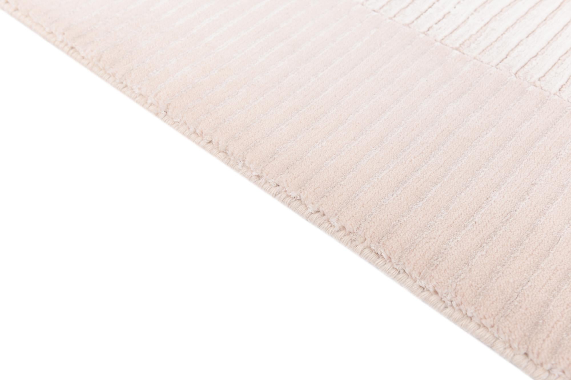 4' 11 x 6' 9 Hand Knotted Darya Wool Rug