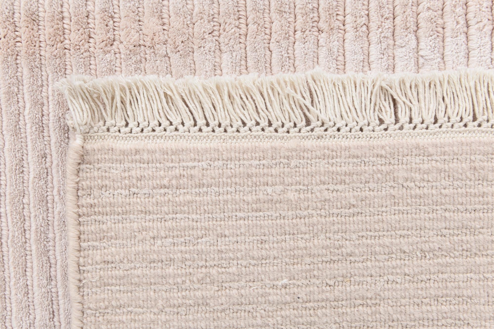 4' 11 x 6' 9 Hand Knotted Darya Wool Rug