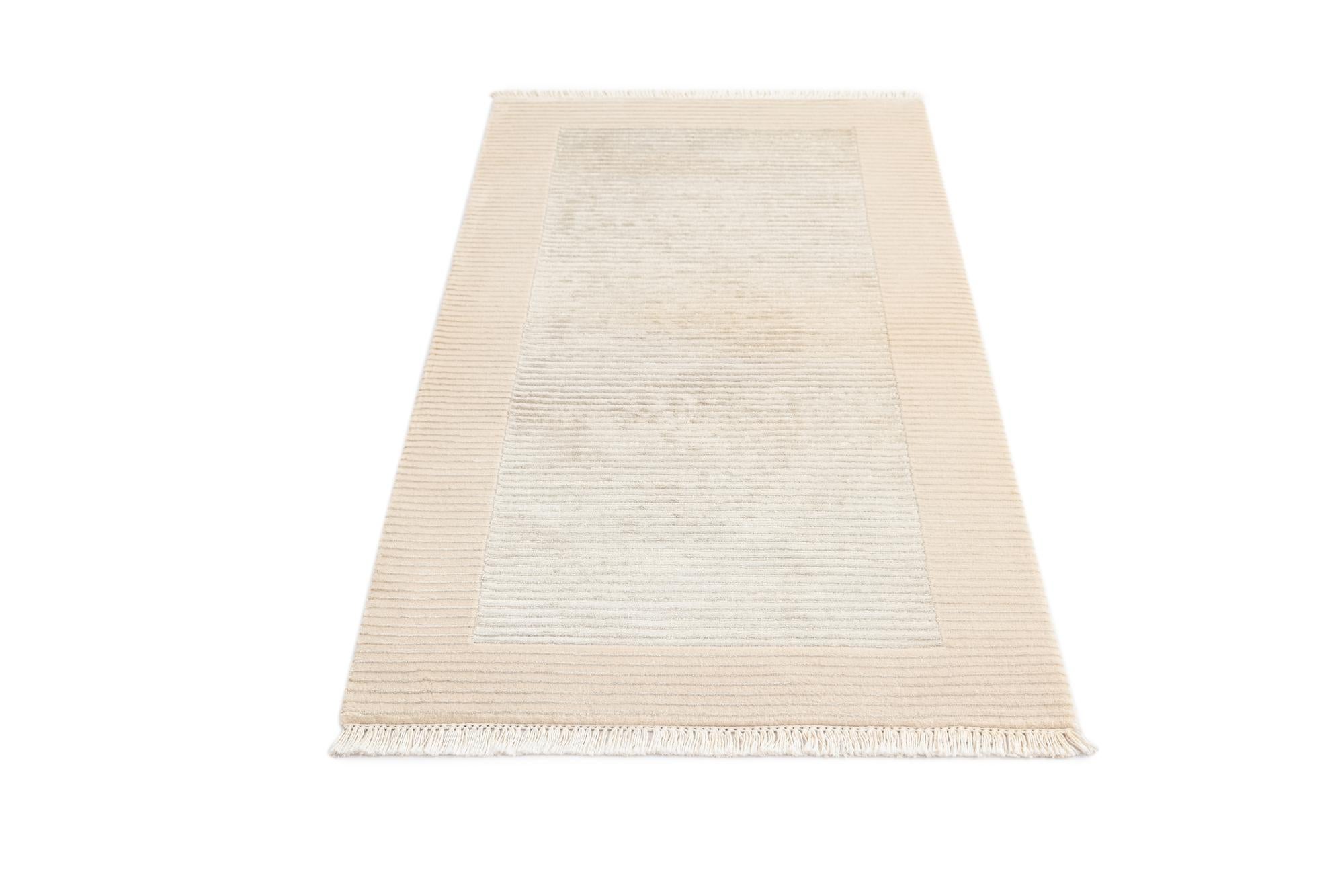 2' 7 x 4' 11 Hand Knotted Darya Wool Rug